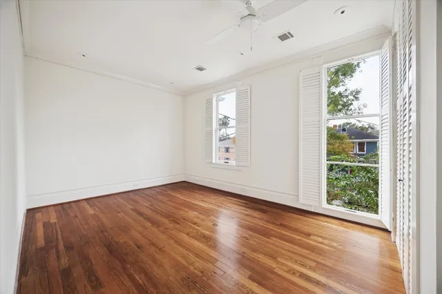 $2,250,000 | 200 Westmoreland Street, Houston, TX 77006