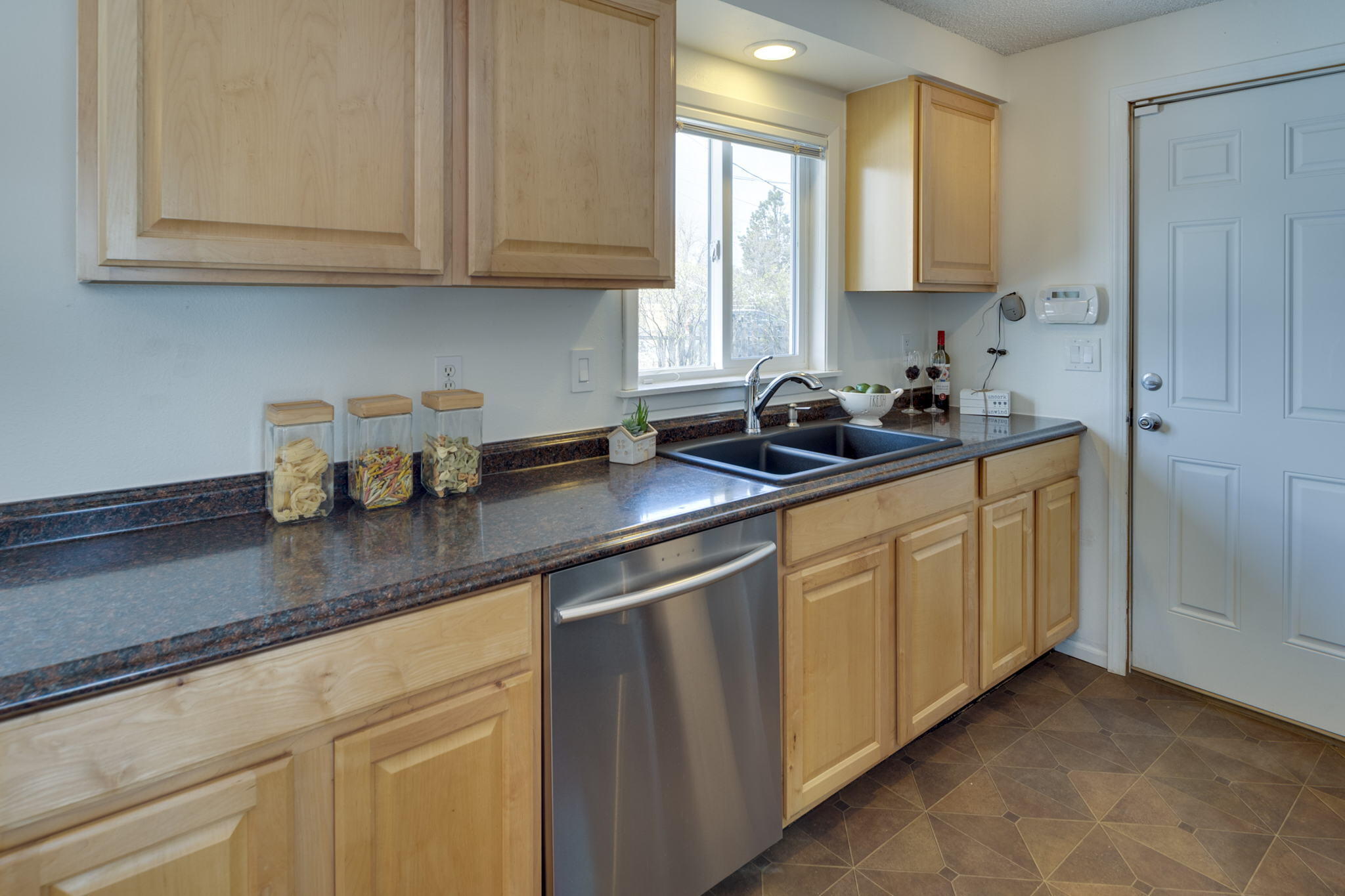 444 Southwest 29th Court Redmond, OR 97756 - Photo 12 of 34 11-web-or-mls-444 SW 29th Ct-11