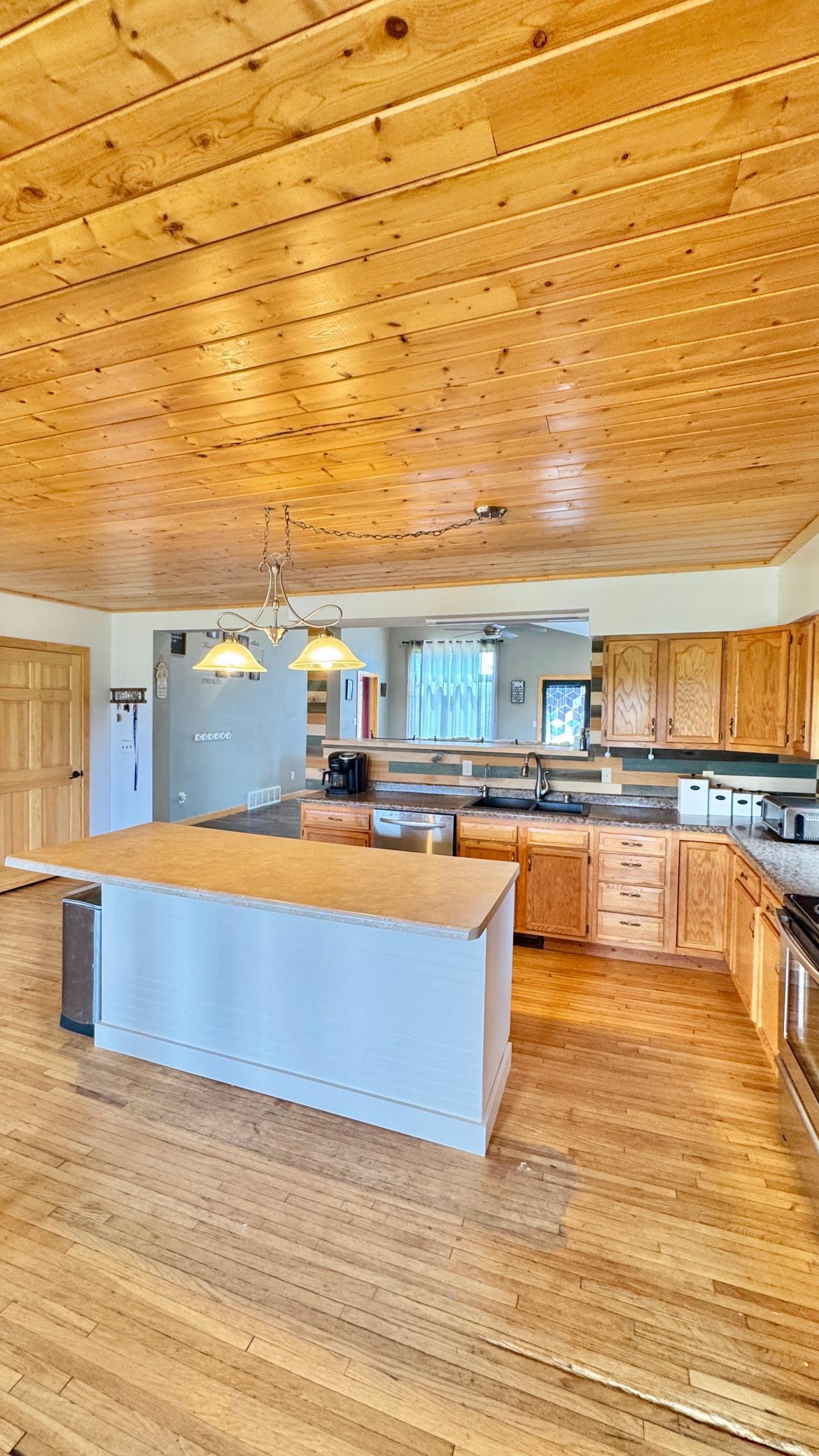 37994 450th Avenue Perham, MN 56573 - Photo 11 of 34