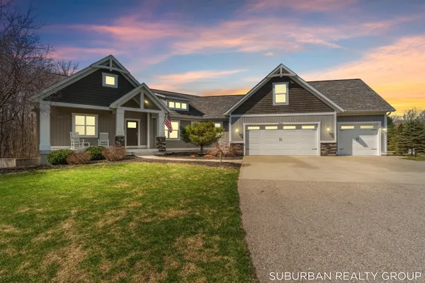$1,250,000 | 4864 Hide Away Lane, Hudsonville, MI 49426