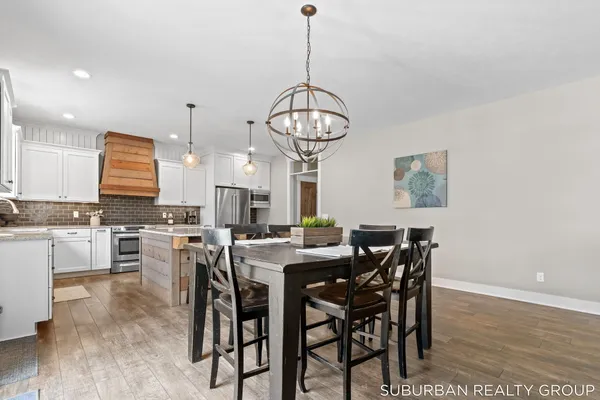 $1,250,000 | 4864 Hide Away Lane, Hudsonville, MI 49426