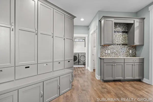$1,250,000 | 4864 Hide Away Lane, Hudsonville, MI 49426