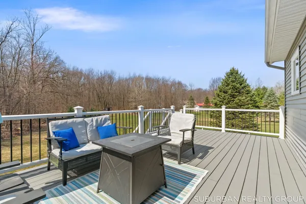 $1,250,000 | 4864 Hide Away Lane, Hudsonville, MI 49426