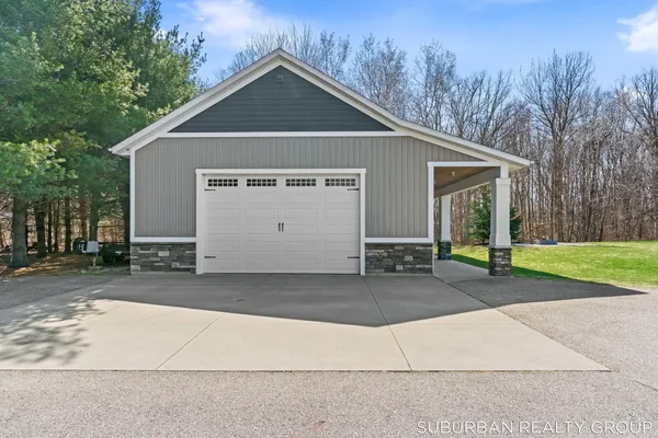 $1,250,000 | 4864 Hide Away Lane, Hudsonville, MI 49426