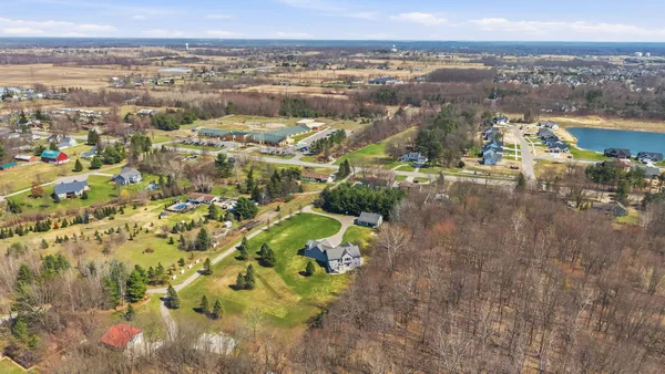 $1,250,000 | 4864 Hide Away Lane, Hudsonville, MI 49426