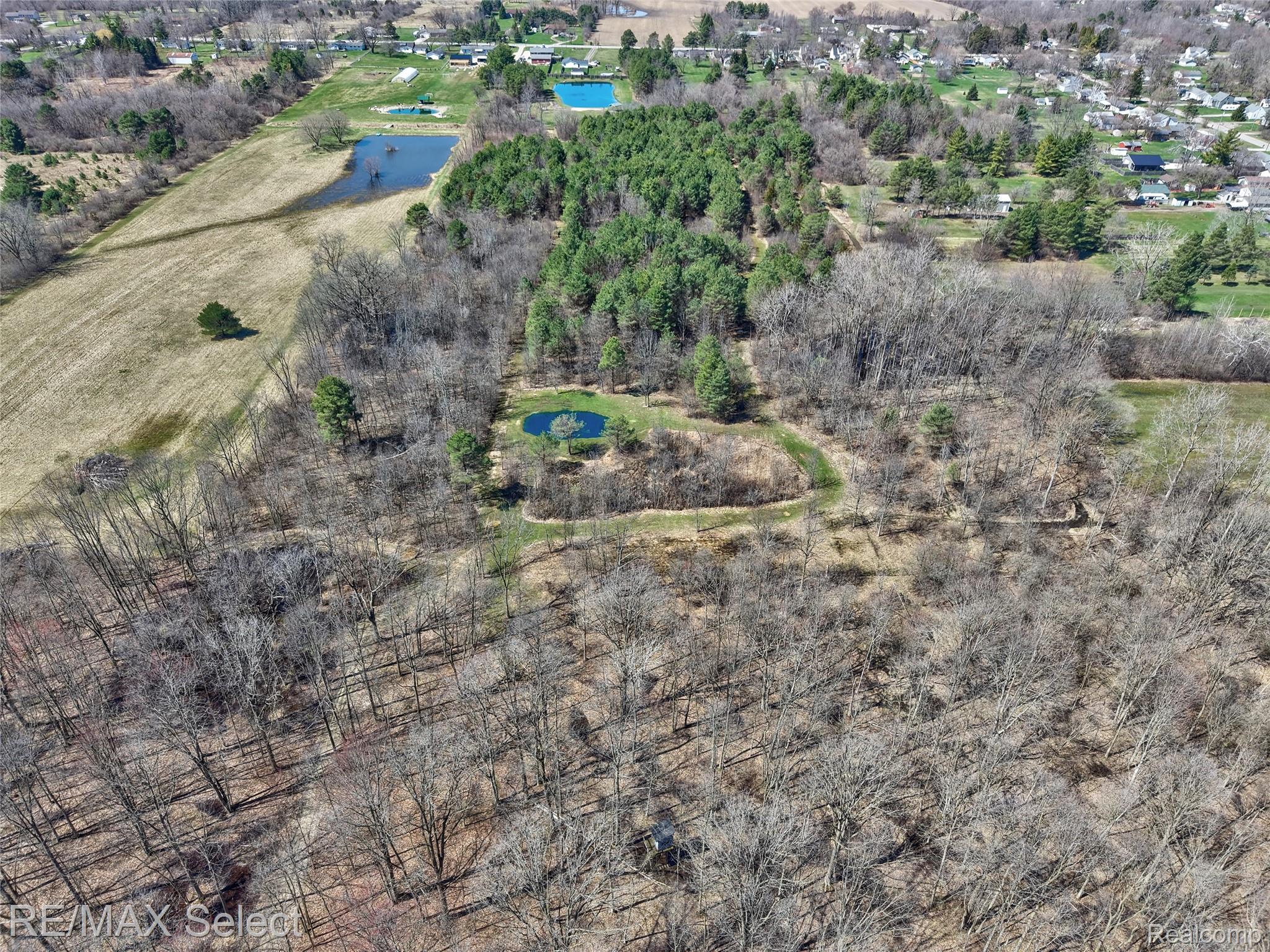 3309 South Vassar Road Davison, MI 48423 - Photo 41 of 45 3309 S. Vassar Rd 053.jpg