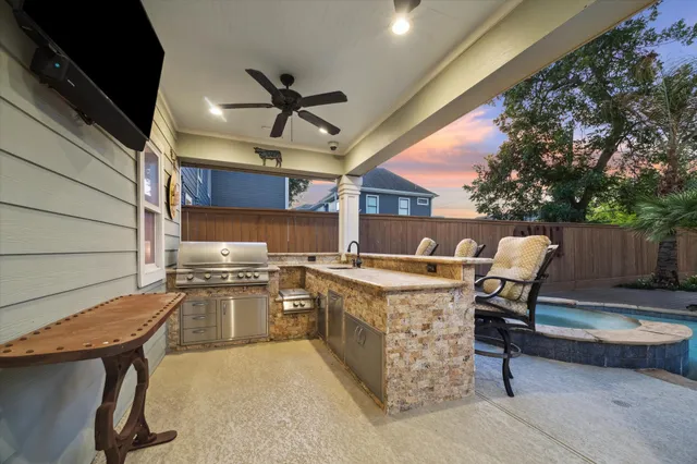 a open kitchen with a table and chairs