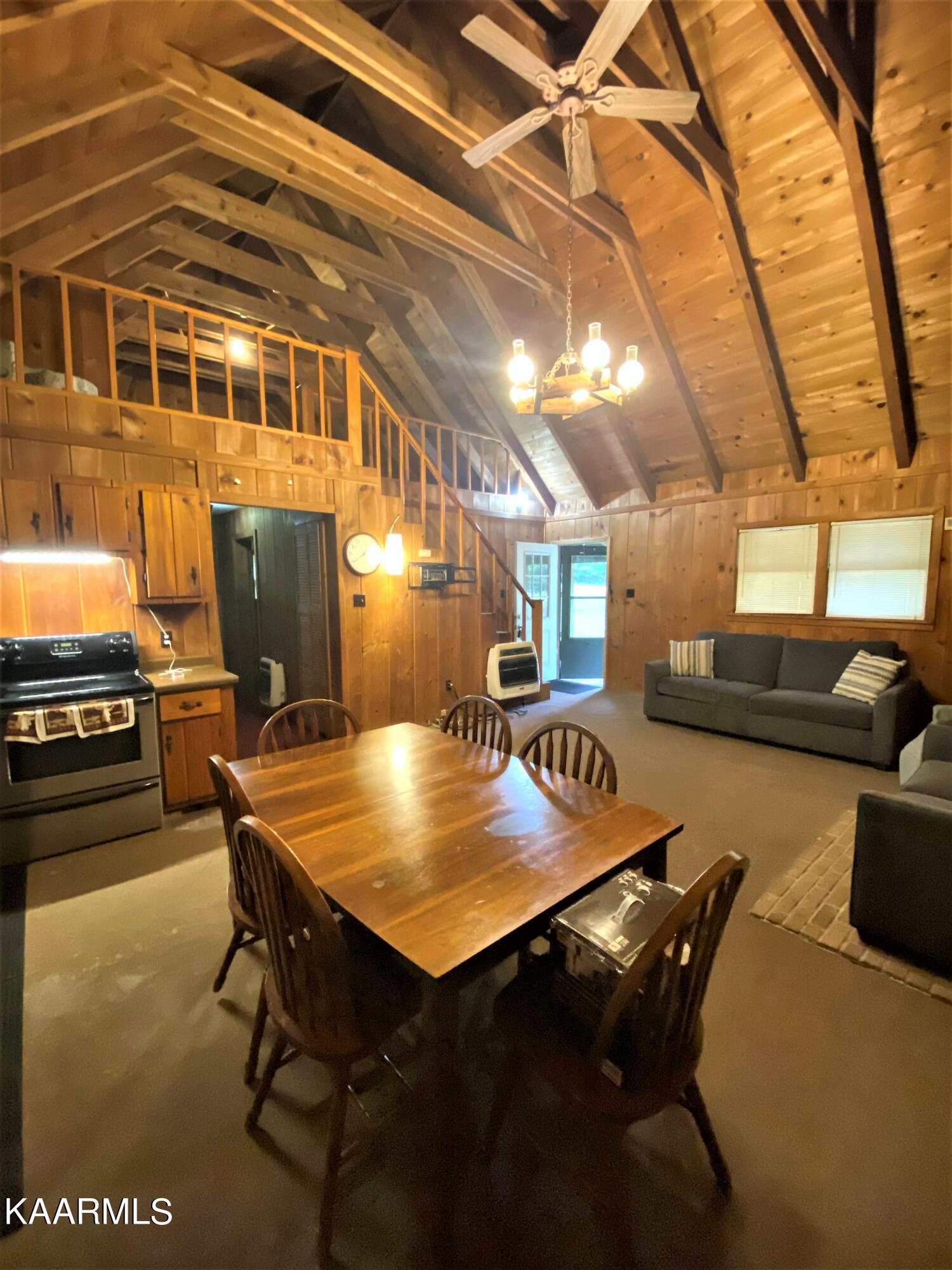 122 Country Hill Road Deer Lodge, TN 37726 - Photo 15 of 39 IMG_4792