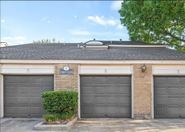 $1,649 | 2277 South Kirkwood Road, Unit 1101, Houston, TX 77077