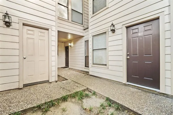 $1,649 | 2277 South Kirkwood Road, Unit 1101, Houston, TX 77077