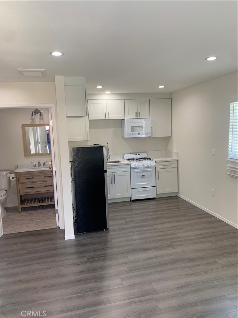 470 Highlander Drive Riverside, CA 92507 - Photo 5 of 9