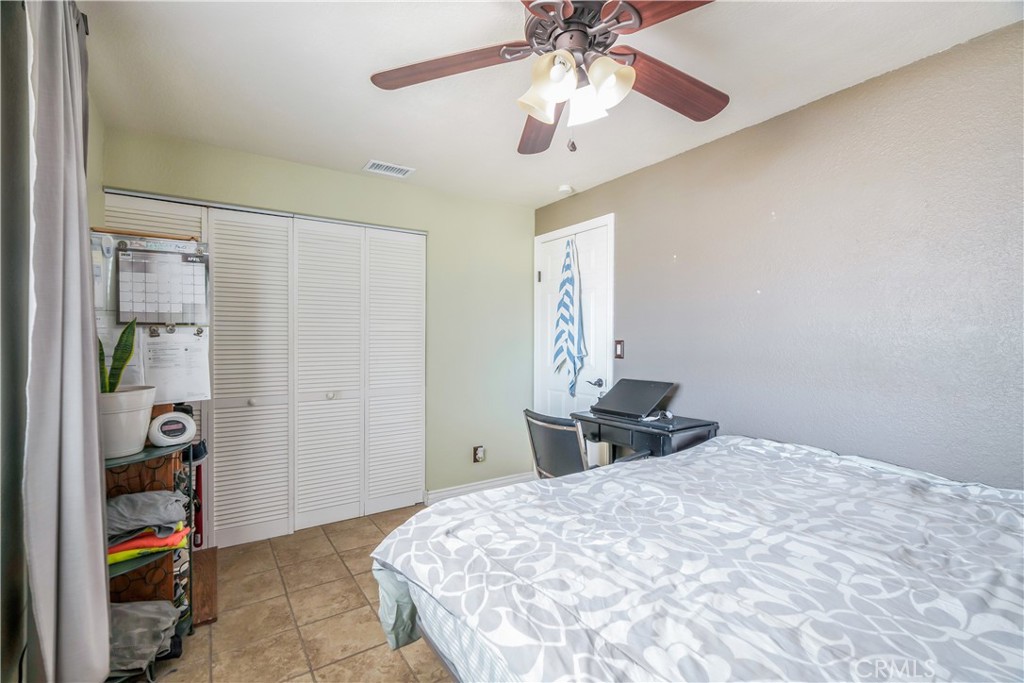 17133 Mesquite Road Apple Valley, CA 92307 - Photo 17 of 36 Gallery Image 17