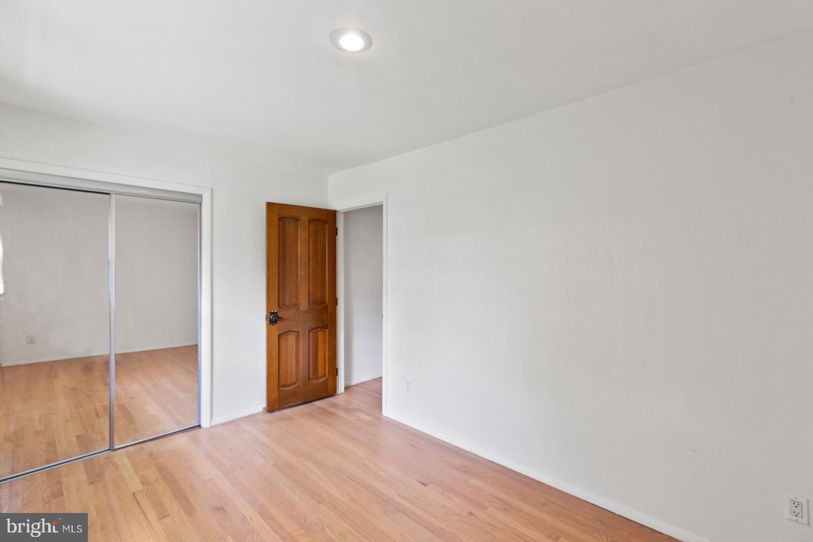 211 Windsor Road Trenton, NJ 08691 - Photo 24 of 50 Gallery Image 24