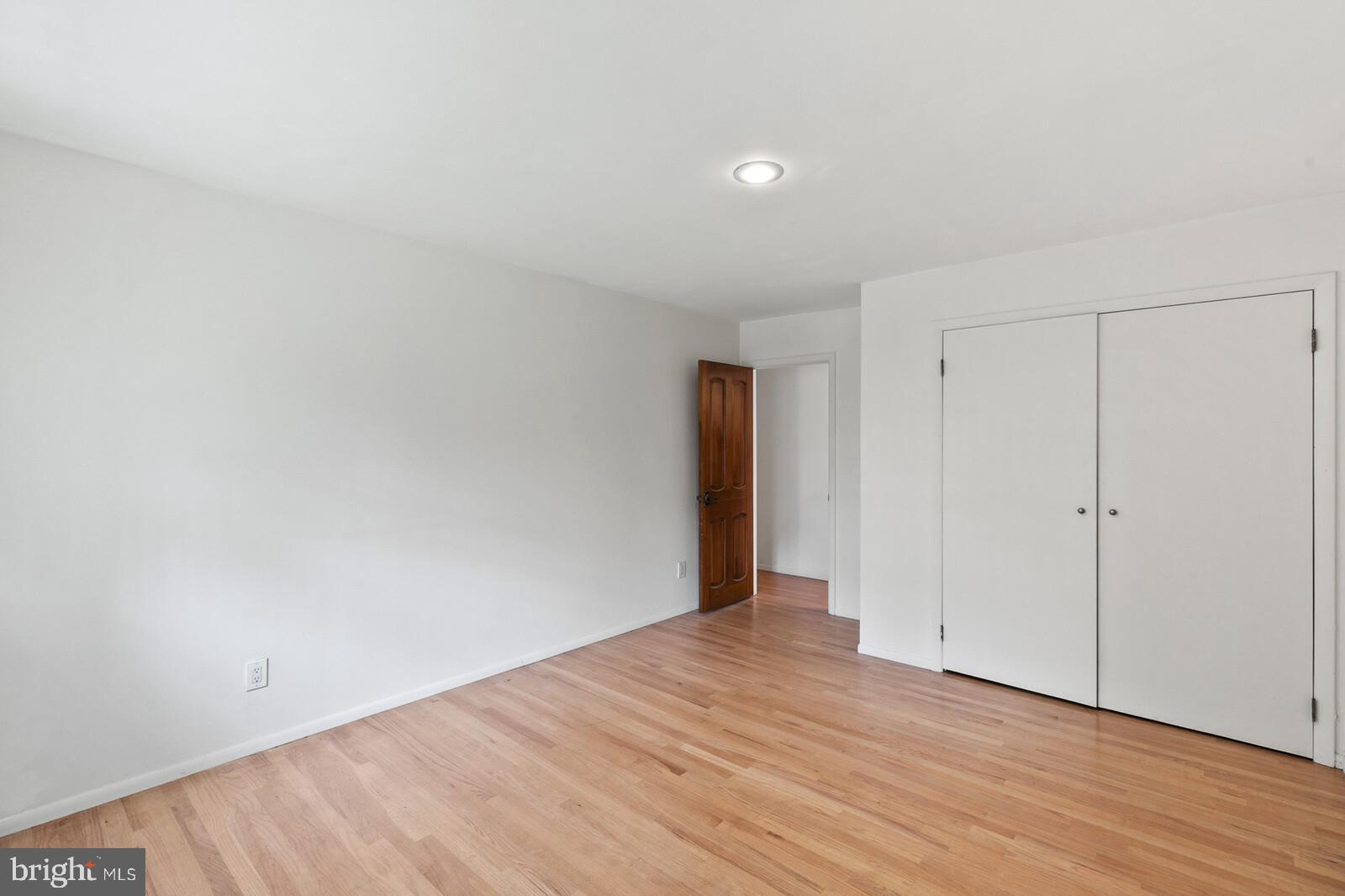 211 Windsor Road Trenton, NJ 08691 - Photo 31 of 50 Gallery Image 31