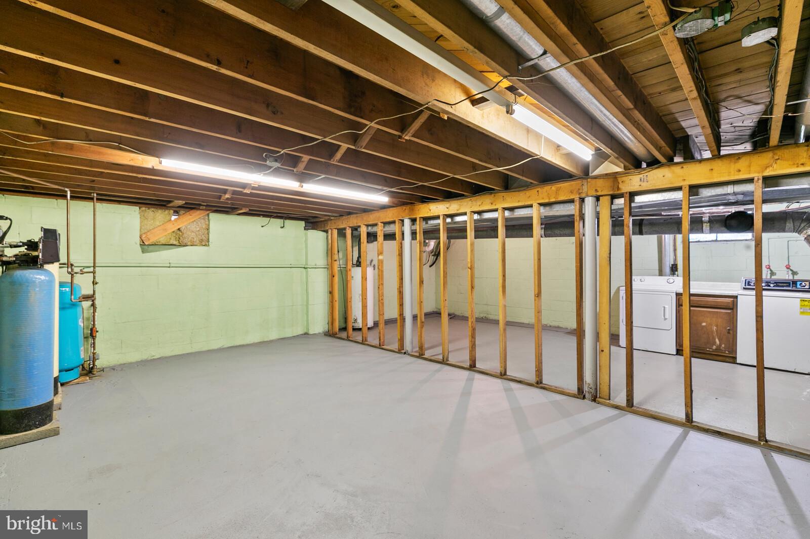 211 Windsor Road Trenton, NJ 08691 - Photo 38 of 50 Gallery Image 38
