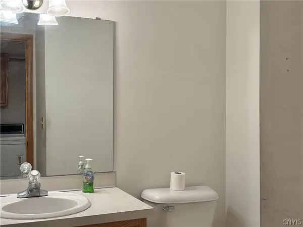 $349,900 | 34 Parkington Circle, Manlius, NY 13057