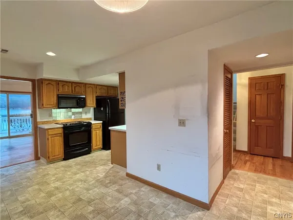 $349,900 | 34 Parkington Circle, Manlius, NY 13057