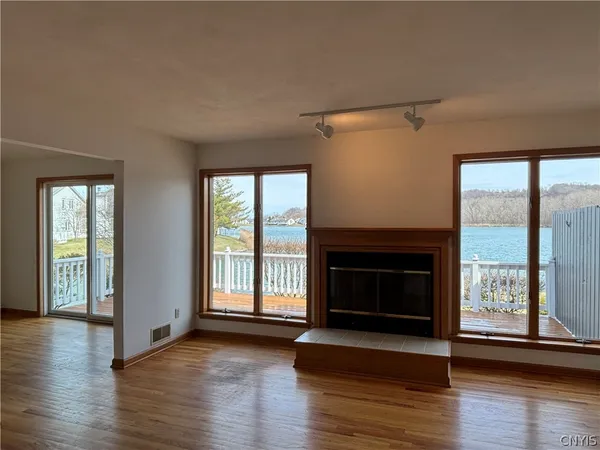 $349,900 | 34 Parkington Circle, Manlius, NY 13057