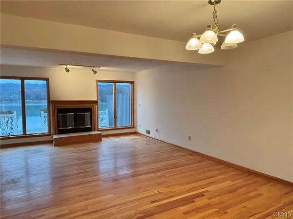 $349,900 | 34 Parkington Circle, Manlius, NY 13057