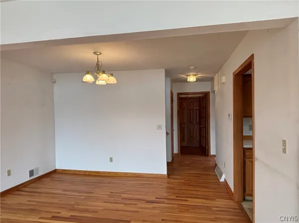 $349,900 | 34 Parkington Circle, Manlius, NY 13057