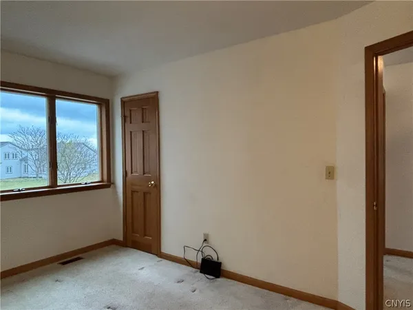 $349,900 | 34 Parkington Circle, Manlius, NY 13057