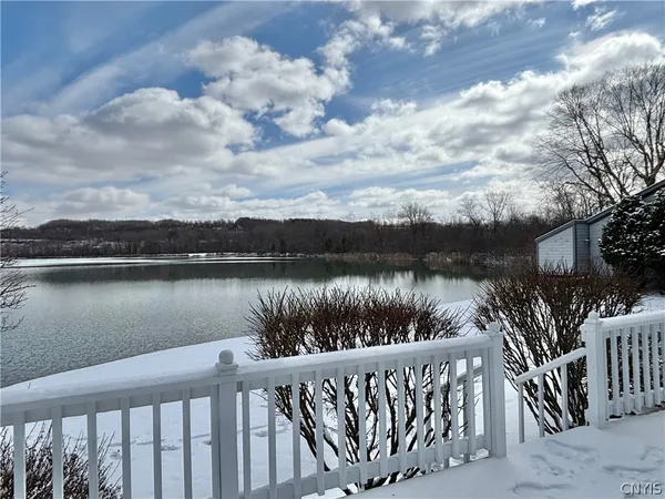 $349,900 | 34 Parkington Circle, Manlius, NY 13057