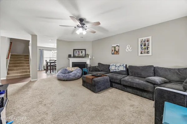 $379,900 | 7128 Lawgiver Circle, Corryton, TN 37721