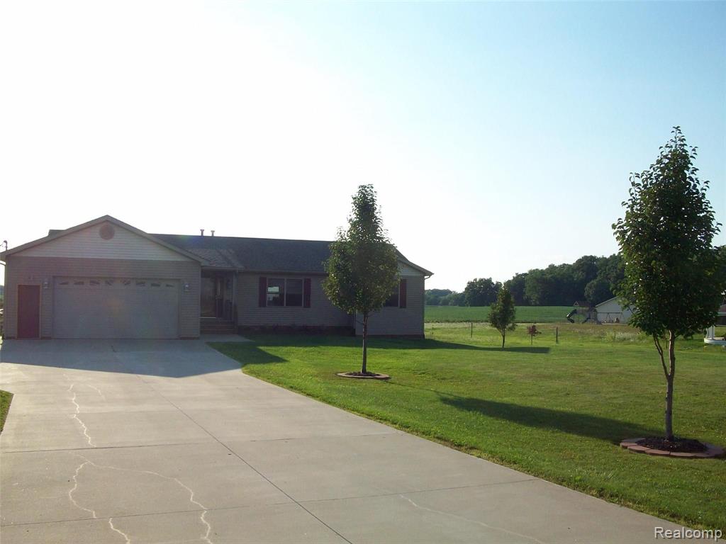 1502 South Cummings Road Davison, MI 48423 - Photo 14 of 49