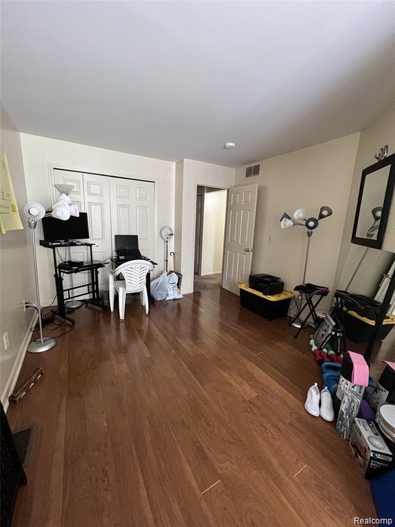 34790 West 8 Mile Road, Unit 4 Farmington, MI 48335 - Photo 8 of 20