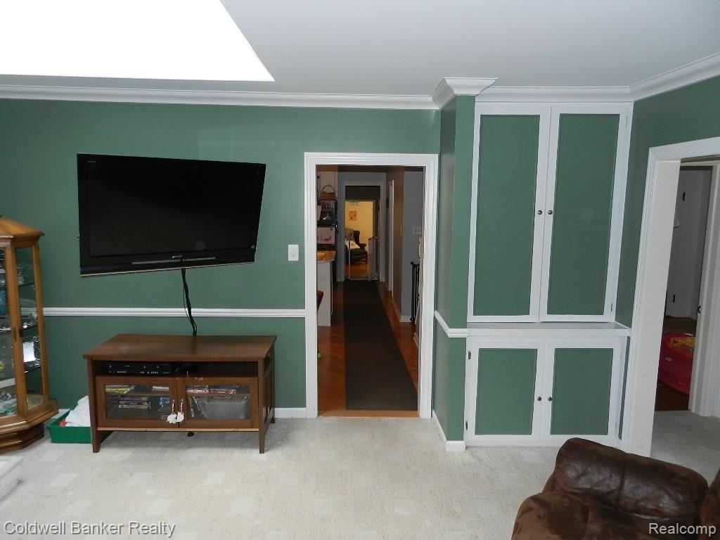 33350 Mulvey Road Fraser, MI 48026 - Photo 9 of 24 DSCN5622.jpg