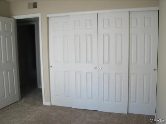 $2,075 | 219 Charmers Court, Kirkwood, MO 63122