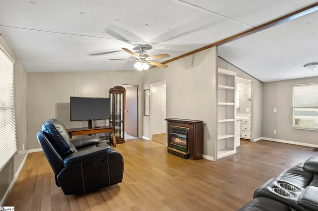 $189,900 | 511 Clear Dawn Drive, Easley, SC 29640