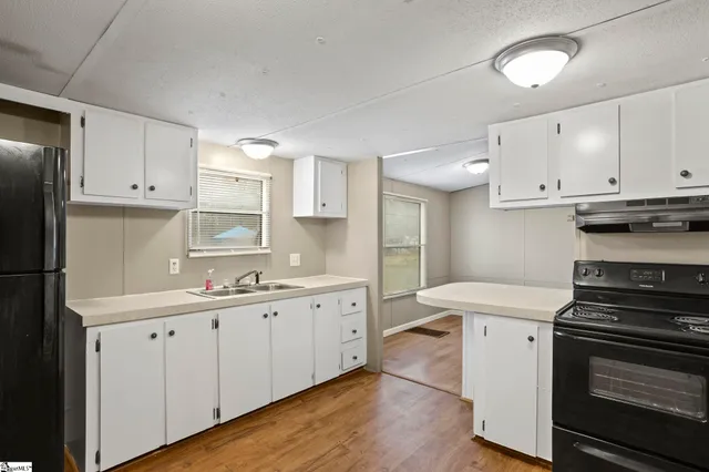 $189,900 | 511 Clear Dawn Drive, Easley, SC 29640