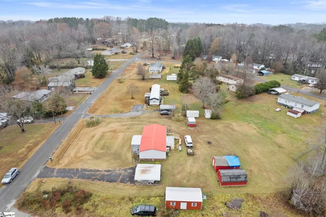 $189,900 | 511 Clear Dawn Drive, Easley, SC 29640