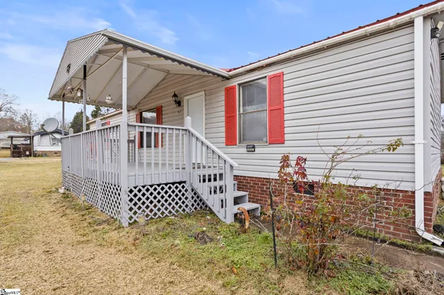 $189,900 | 511 Clear Dawn Drive, Easley, SC 29640