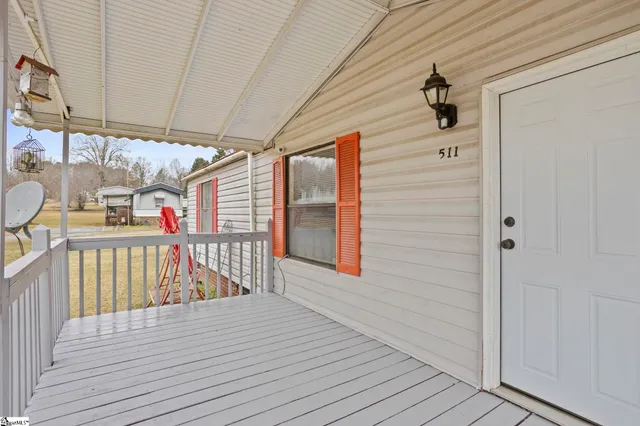 $189,900 | 511 Clear Dawn Drive, Easley, SC 29640