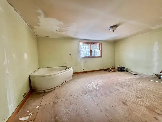 $89,500 | 25 Maillet Road, Lunenburg, VT 05906