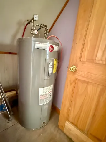 $89,500 | 25 Maillet Road, Lunenburg, VT 05906