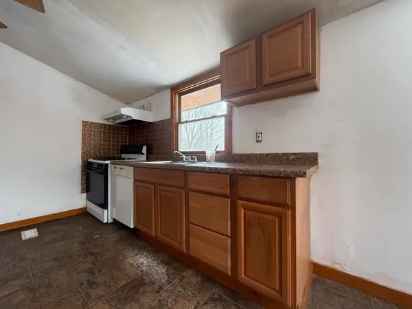 $83,900 | 25 Maillet Road, Lunenburg, VT 05906