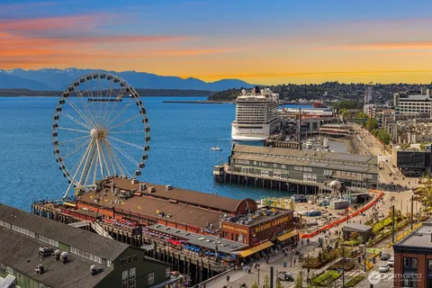 $1,250,000 | 1009 Western Avenue, Unit 1203, Seattle, WA 98104