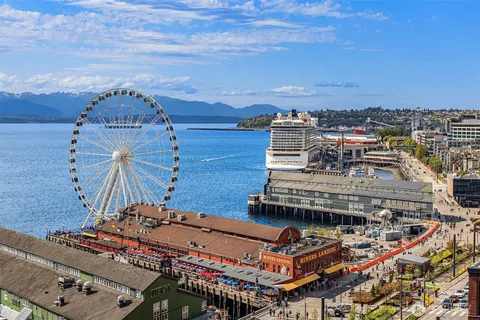 $1,395,000 | 1009 Western Avenue, Unit 1203, Seattle, WA 98104