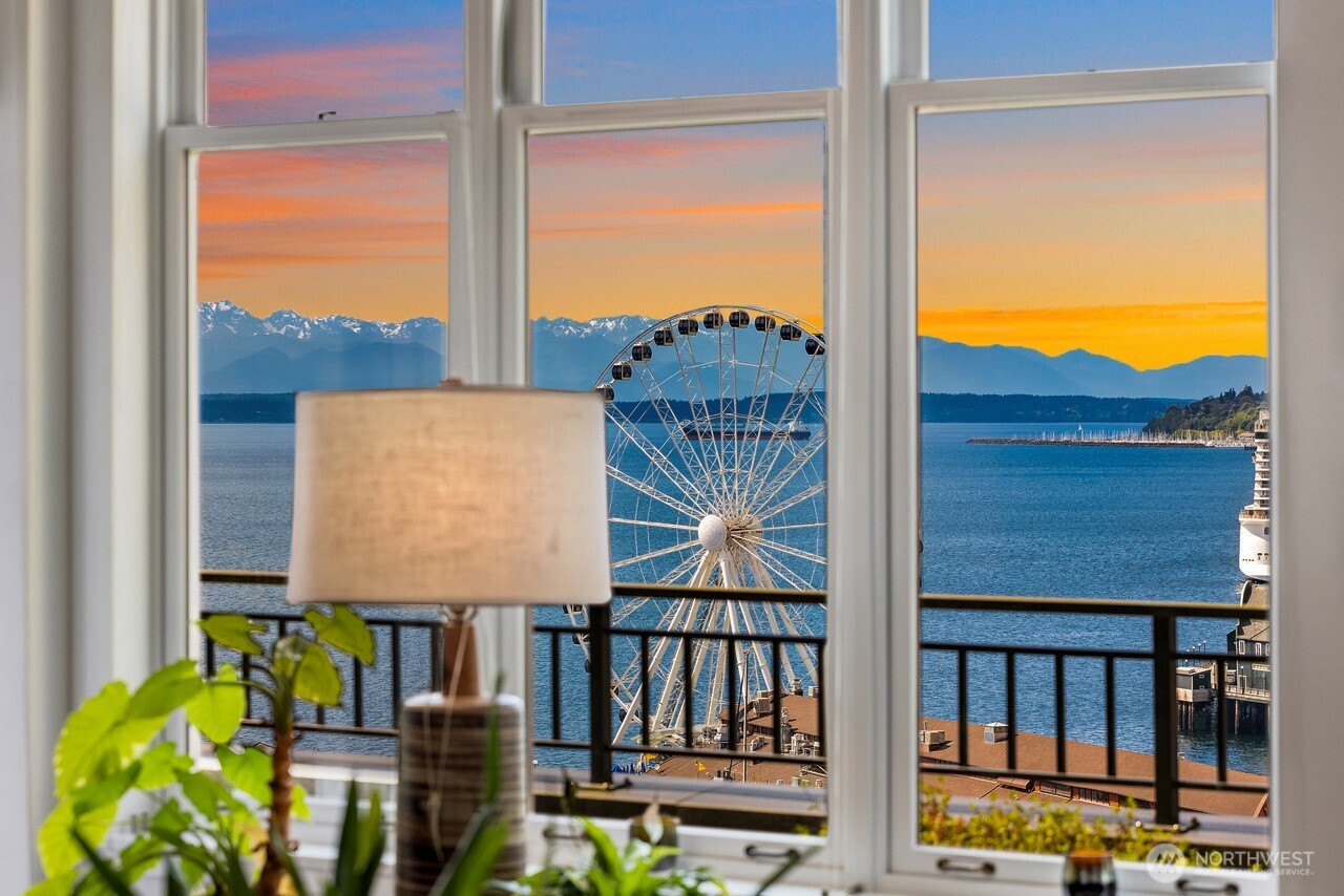 1009 Western Avenue, Unit 1203 Seattle, WA 98104 - Photo 2 of 22 a view of balcony with furniture