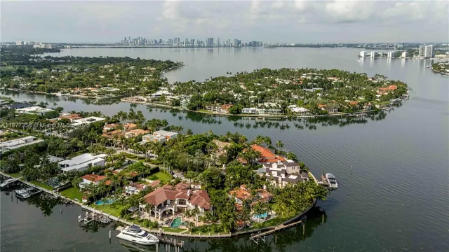 a view of a lake with a house