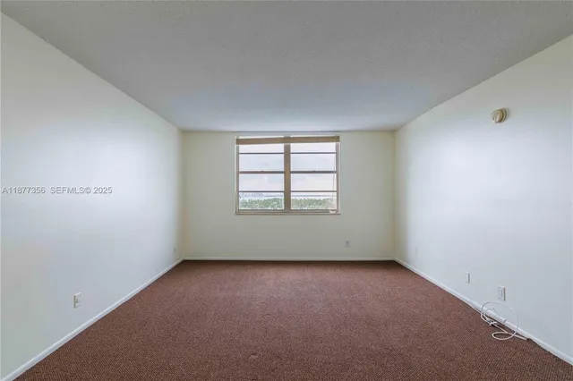 $3,300 | 6770 Indian Creek Drive, Unit 14E, Miami Beach, FL 33141