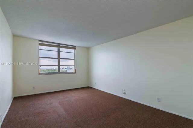 $3,300 | 6770 Indian Creek Drive, Unit 14E, Miami Beach, FL 33141