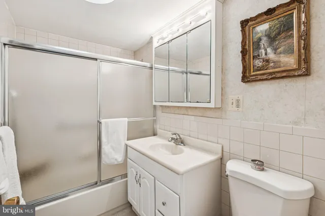 $569,900 | 2401 Pennsylvania Avenue, Unit 3B21, Philadelphia, PA 19130