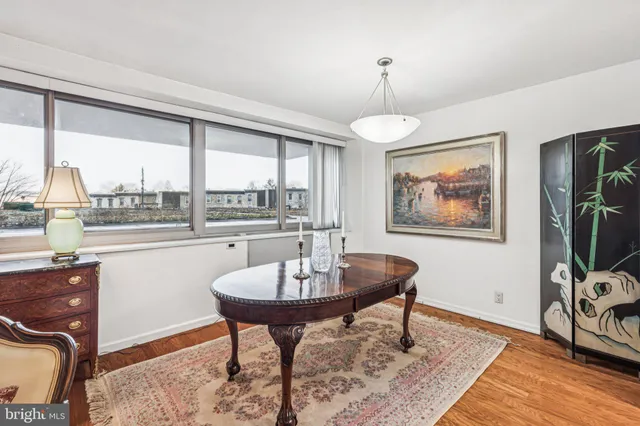 $569,900 | 2401 Pennsylvania Avenue, Unit 3B21, Philadelphia, PA 19130