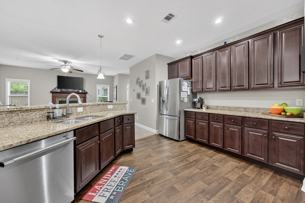 2307 Marthas Loop Columbus, GA 31907 - Photo 15 of 40
