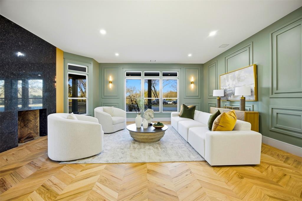 1000 West Wintergreen Road DeSoto, TX 75115 - Photo 6 of 40 a living room with kitchen couches and a view of kitchen