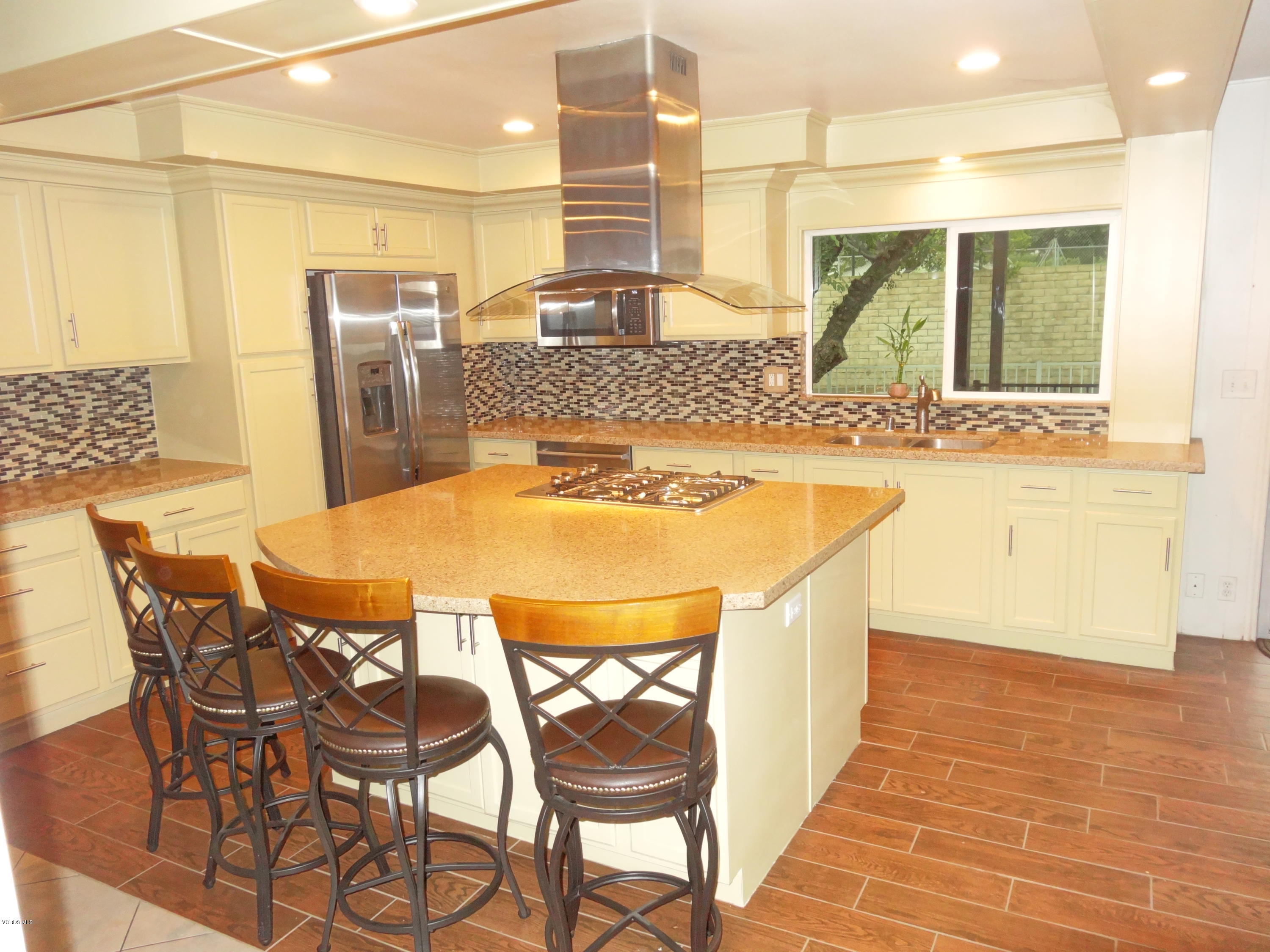 1550 Rory Lane, Unit 119 Simi Valley, CA 93063 - Photo 2 of 54 DSC01096